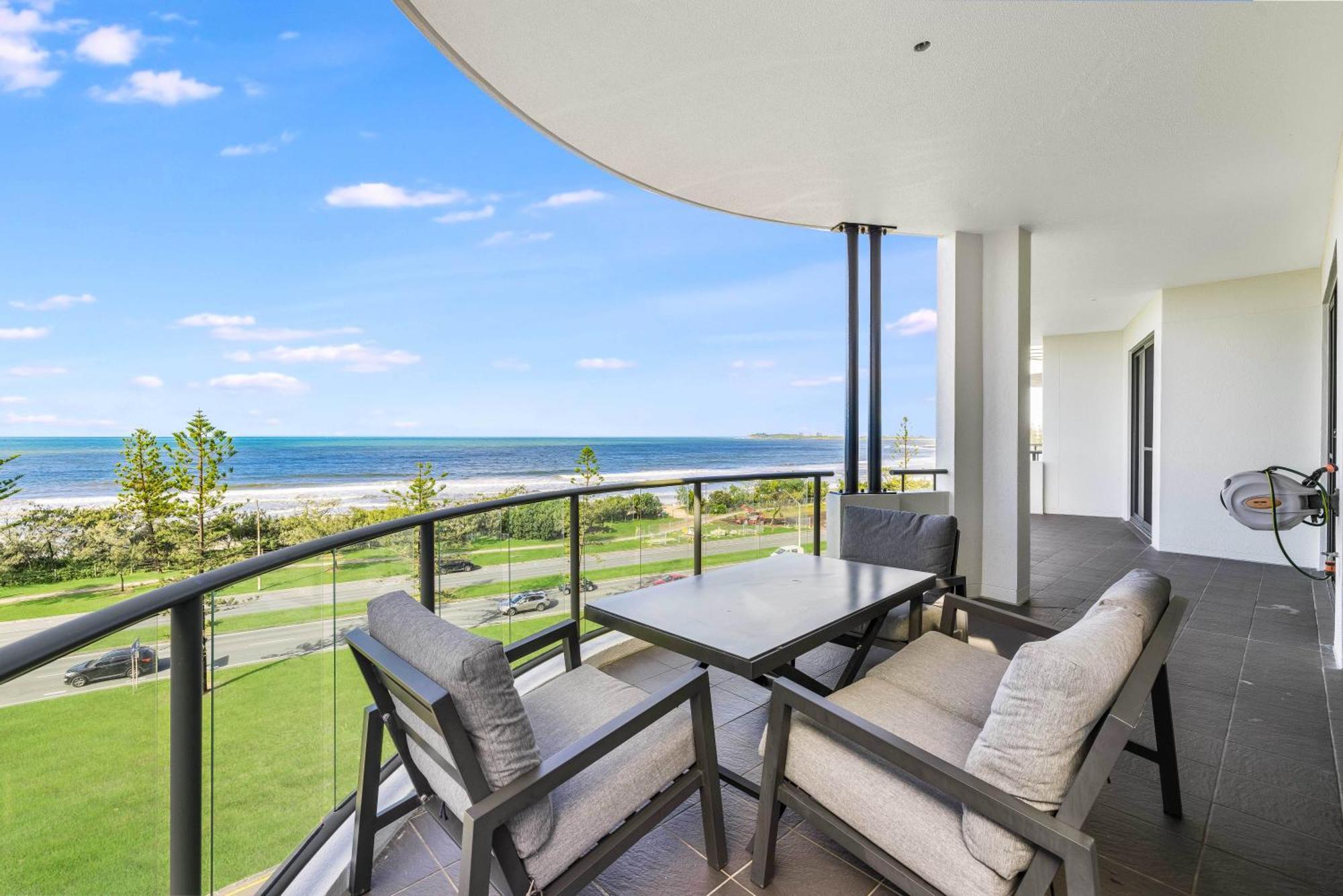 Meridian Alex Beach Apartments Alexandra Headland Szoba fotó